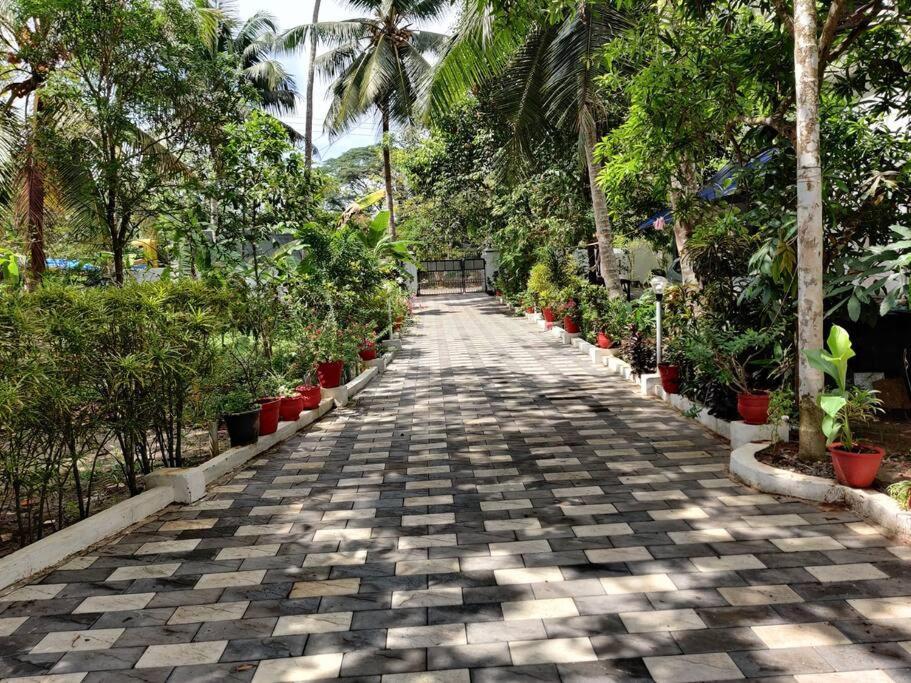 Anandam Stays - Premium 3Bhk Plush Homestay, Vaikom Near Kumarakom Exteriér fotografie
