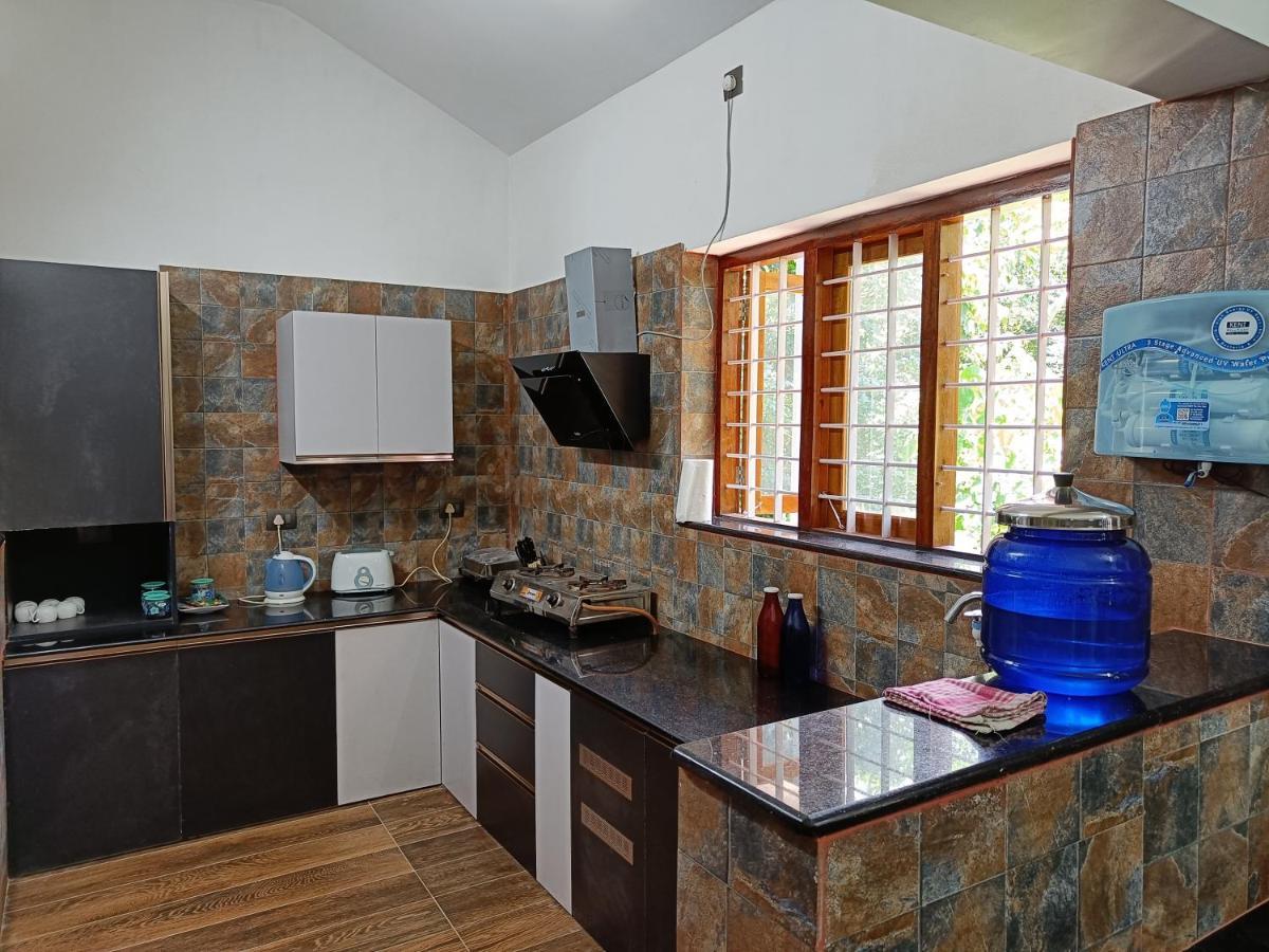 Anandam Stays - Premium 3Bhk Plush Homestay, Vaikom Near Kumarakom Exteriér fotografie